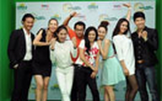 Ca sĩ Minh Hằng "đọ sức" cùng người mẫu Anh Thư